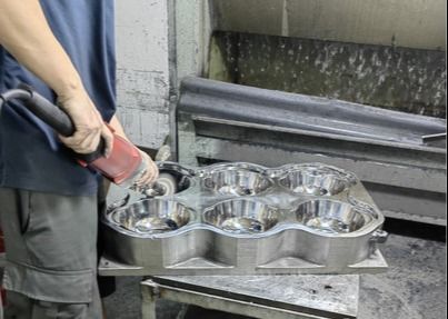 Khuôn bộ đồ ăn Melamine ISO 1 * 6 Ruột Bát Melamine tùy chỉnh