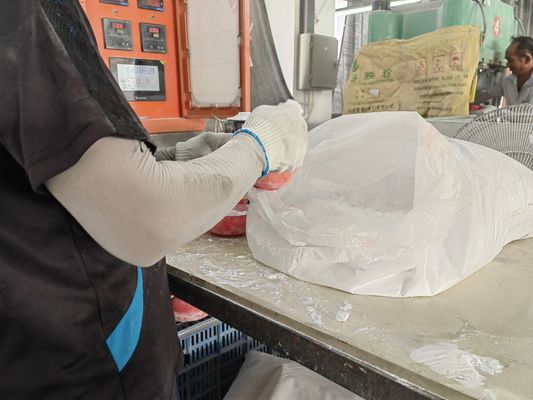 7,5PH - 9,5PH Melamine Urea Formaldehyde Resin Giá bột Thời hạn sử dụng dài 25kg / bao