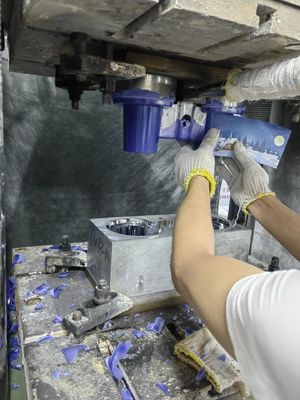 Bột khuôn MF cấp công nghiệp 1.705g / Cm3 Chứng nhận ISO