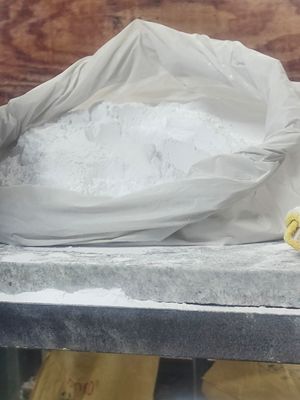 OEM Melamine Bột trắng Công nghiệp Bột Melamine Lớp C3H6N6