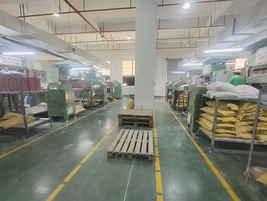 Hóa chất Nguyên liệu thô Bột tráng men Melamine LG220 20kg / túi Lớp công nghiệp