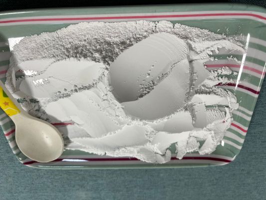 Bộ đồ ăn có độ ẩm thấp Bột tráng men Melamine 130-150 ℃ Điểm nóng chảy Tối đa 0,1%