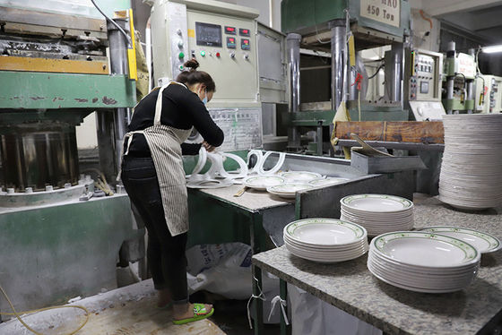 Bột tráng men Melamine trắng 100% không độc hại 10Kg / Túi cho bộ đồ ăn Melamine