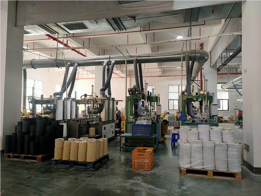 Bột nhựa Melamine 99,8% tối thiểu 20KGS / TÚI cho bộ đồ ăn Malemine