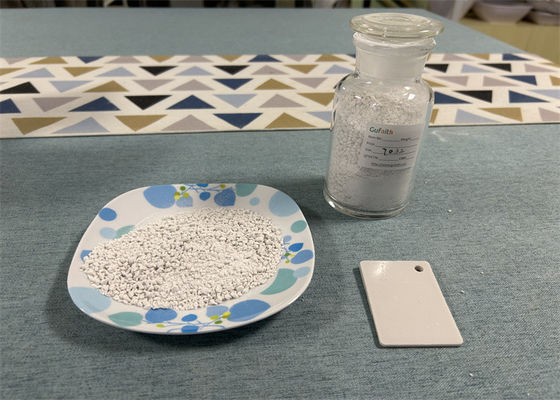 Bột trắng Melamine 99,8 C3h6n6 Granule đúc