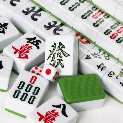 Vật liệu bọc nhà vệ sinh nhựa Urea Molding Compound Resin A1