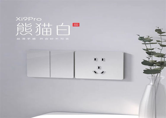 Đánh khuôn đồ dùng trên bàn Uf bột nhựa mật độ cao