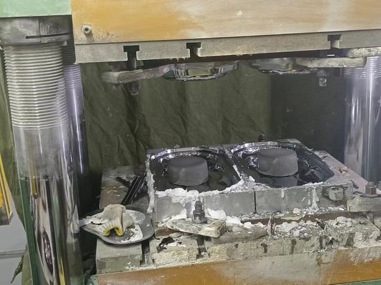 Máy đúc đồ dùng bàn melamine được điều khiển bằng máy tính Mô hình tùy chỉnh Một trong hai 12 "Mélamine Plate làm khuôn