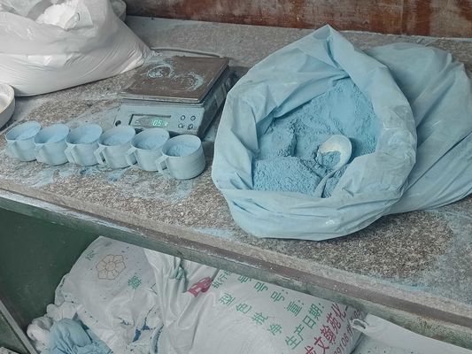 Bột đúc melamine tinh khiết cao 99,8% Màu tùy chỉnh cho sản xuất đồ dùng bàn