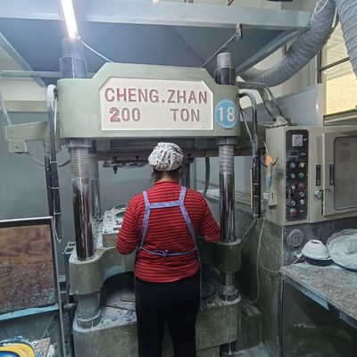 Máy đúc đồ ăn melamine được điều khiển bằng máy tính 1 * 2 lỗ cho tấm melamine tùy chỉnh