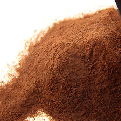 Nhà cung cấp nhà máy melamine công nghiệp 99,8% độ tinh khiết Trung Quốc Nhựa màu nâu CAS 108-78-1